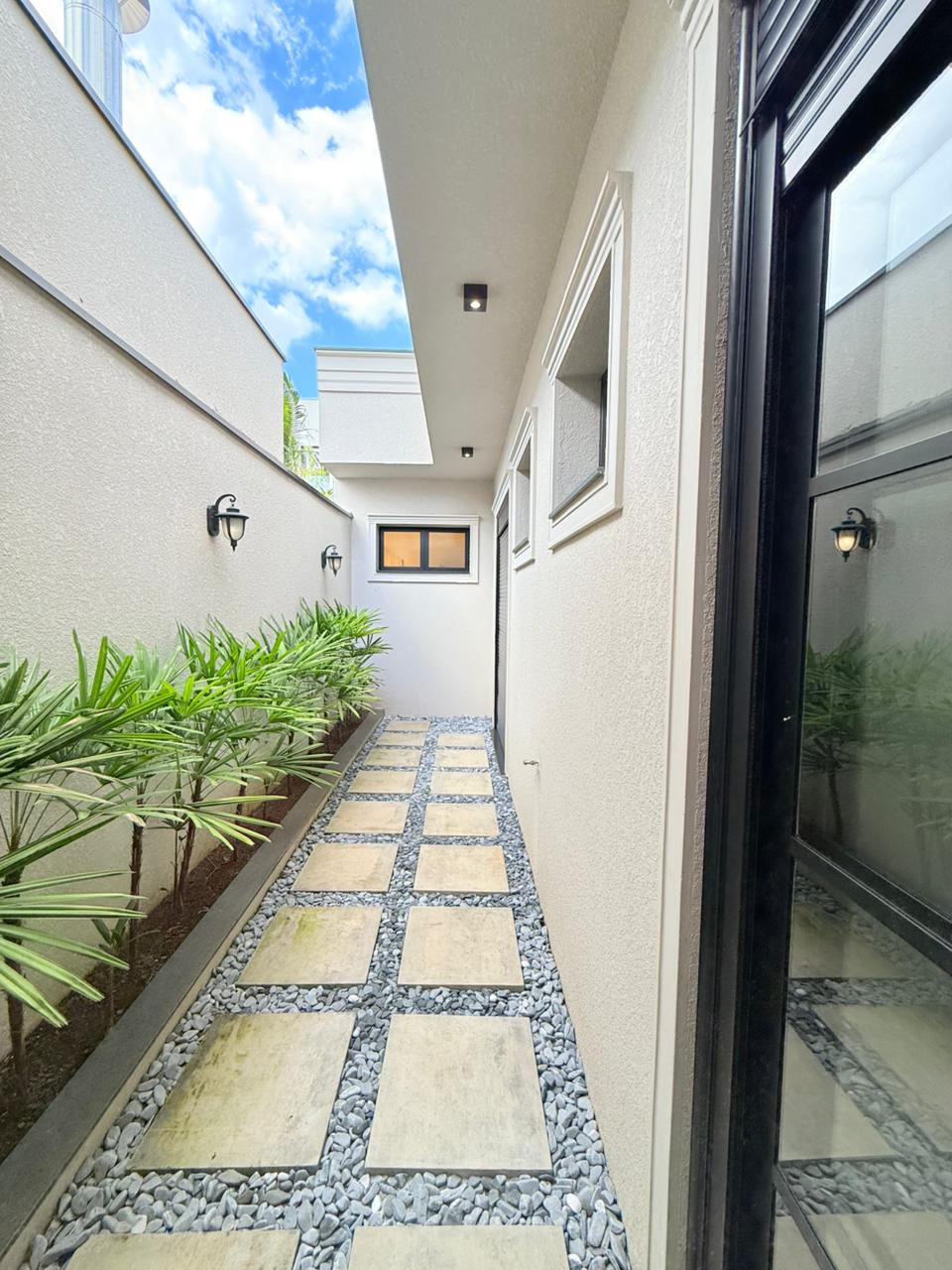 WhatsApp Image 2026-03-17 at 15.39.12