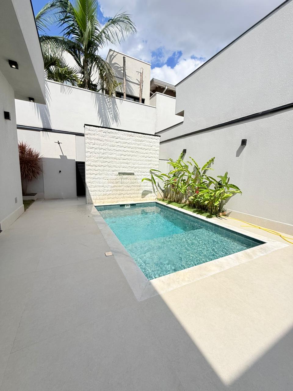 WhatsApp Image 2026-03-17 at 15.25.38 (1)